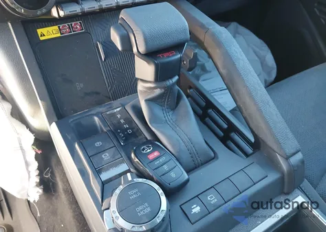 2025 Toyota Tacoma Trd Sport z USA, uszkodzony, nr VIN 3TMLB5JN9SM191206